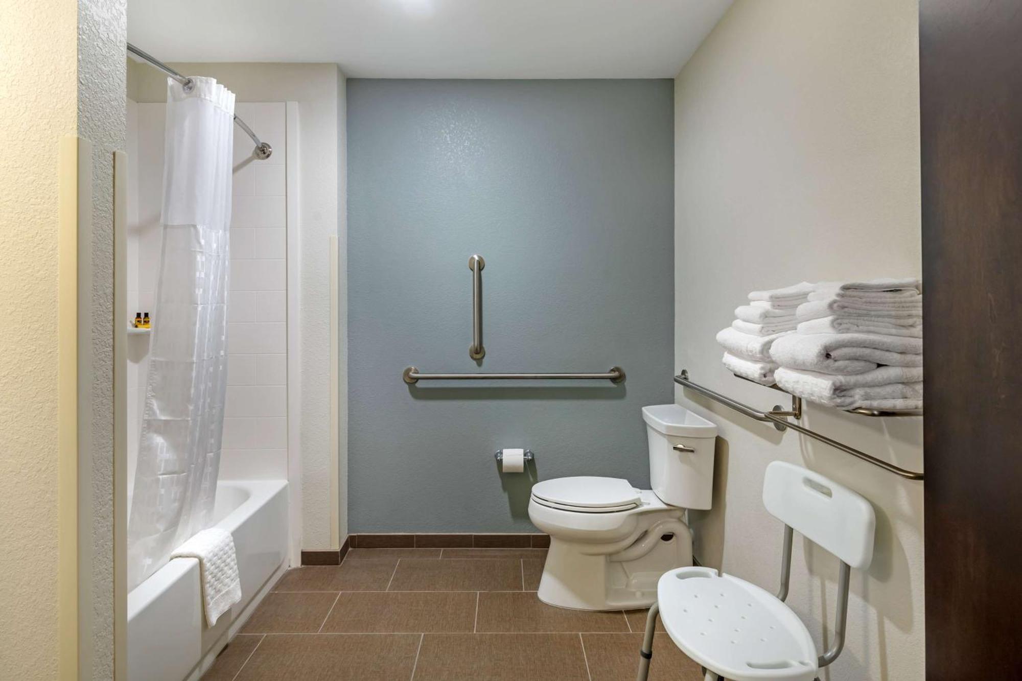 Best Western Plus Bluffton/Hilton Head Hotel Buitenkant foto