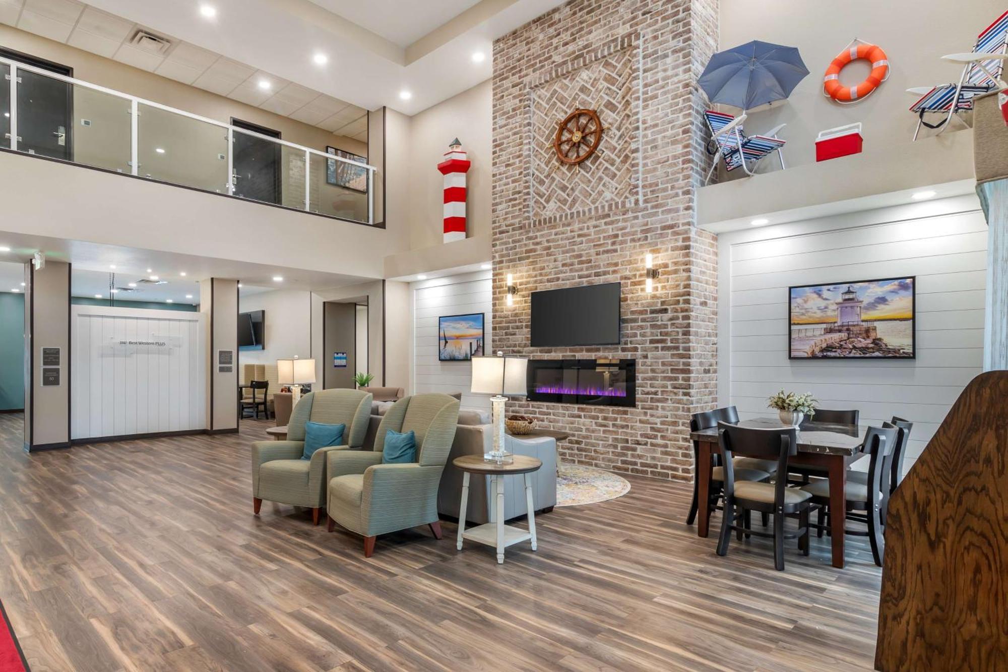 Best Western Plus Bluffton/Hilton Head Hotel Buitenkant foto