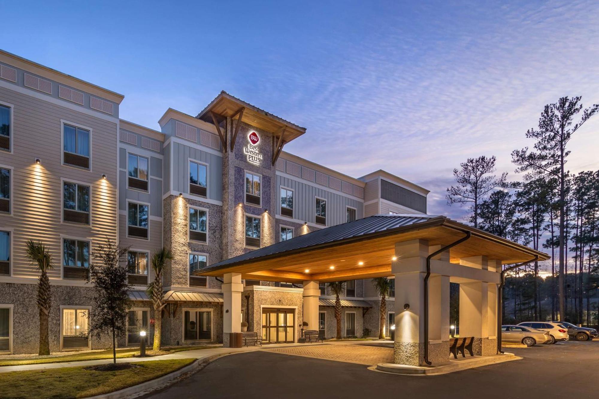 Best Western Plus Bluffton/Hilton Head Hotel Buitenkant foto